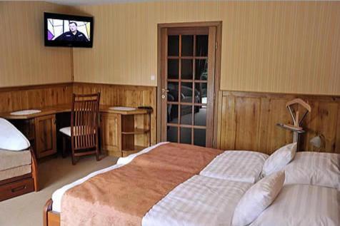 سولنوك Trojka Hotel Es Panzio الغرفة الصورة